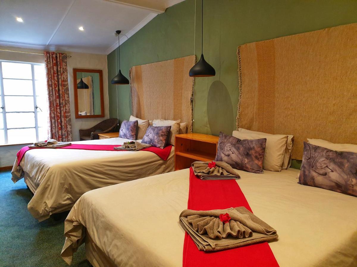 Gooderson Leisure Mountain View Cottages Self Catering And Timeshare Resort 드라켄스버그 가든 외부 사진