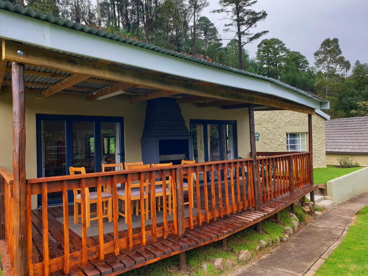 Gooderson Leisure Mountain View Cottages Self Catering And Timeshare Resort 드라켄스버그 가든 외부 사진